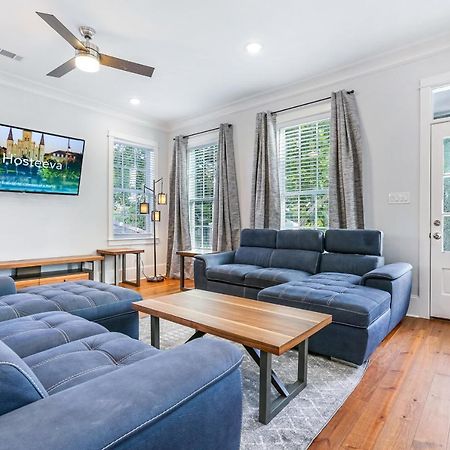 Hosteeva Chic Urban Retreat W Pool Steps To St Charles Ave And Near Bourbon St Nova Orleães Exterior foto