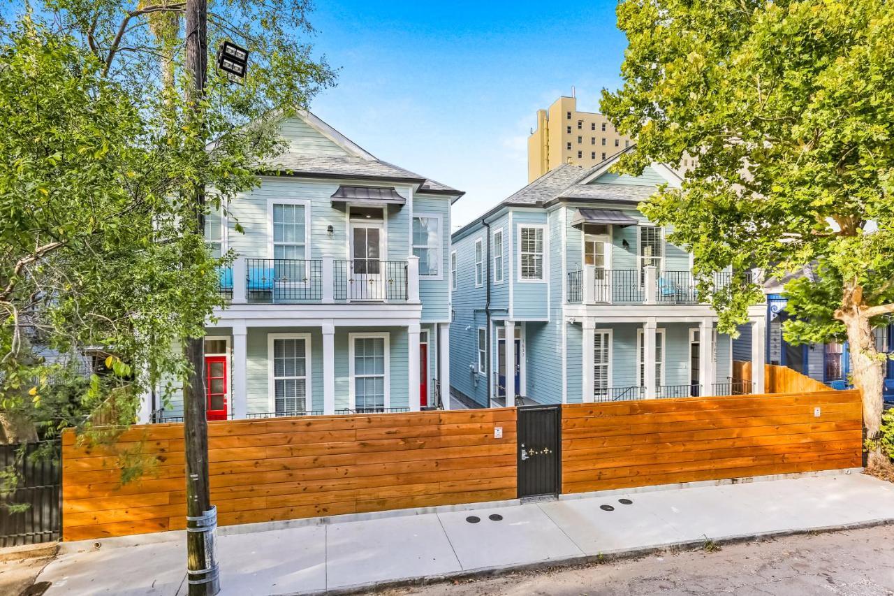 Hosteeva Chic Urban Retreat W Pool Steps To St Charles Ave And Near Bourbon St Nova Orleães Exterior foto