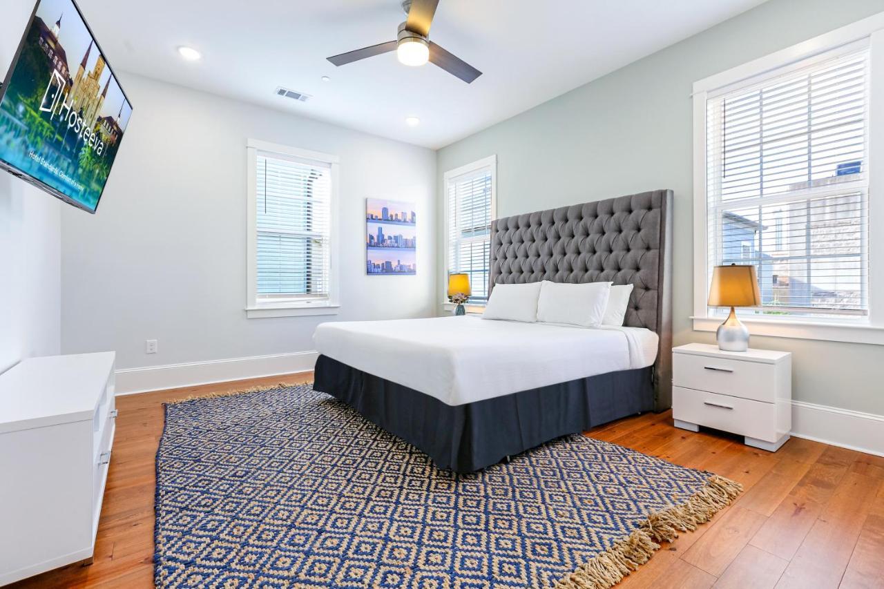 Hosteeva Chic Urban Retreat W Pool Steps To St Charles Ave And Near Bourbon St Nova Orleães Exterior foto